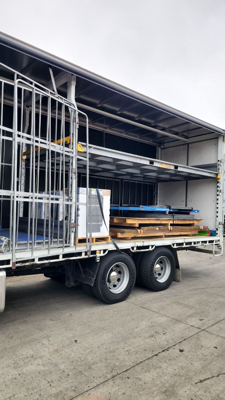 Point-to-Point Couriers inner image